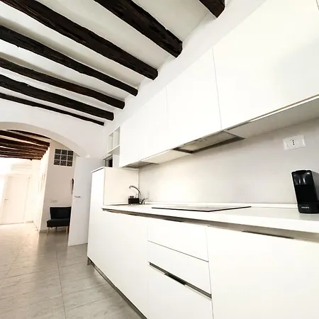 Kalma - Vico Collegio Marina *